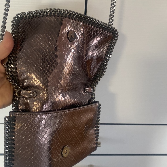 Stella McCartney like new metallic silver snake crossbody bag. - Picture 5 of 8